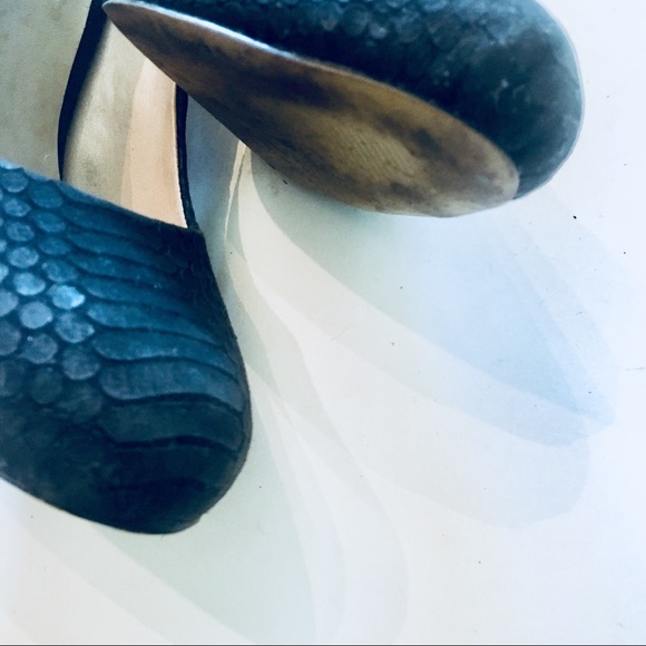 INC Snake Skin Leather Pumps - Picture 3 of 6